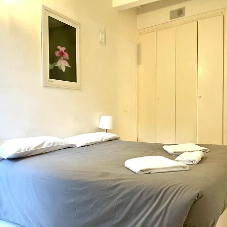 Colosseo 13 Boutique Apartment Roma Esterno foto